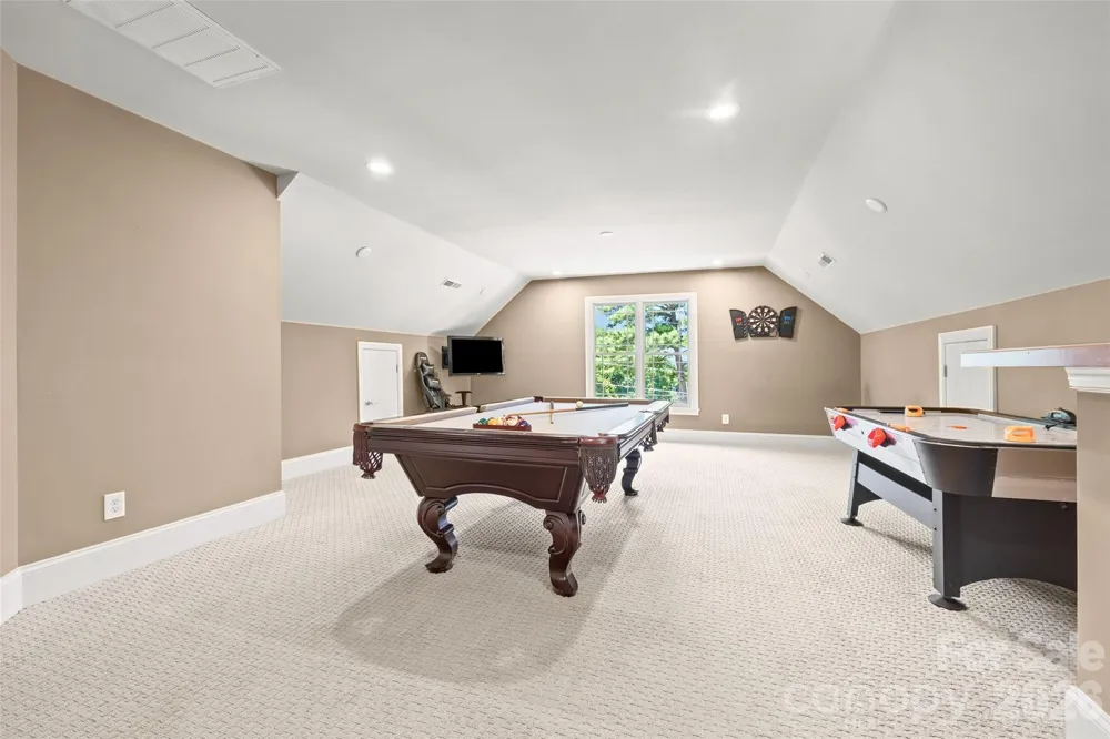 260 Indian Trail Mooresville, NC 28117