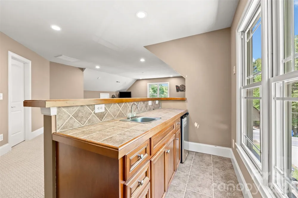 260 Indian Trail Mooresville, NC 28117
