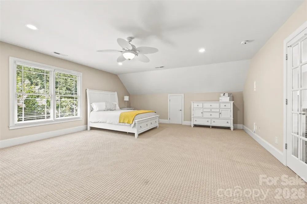 260 Indian Trail Mooresville, NC 28117