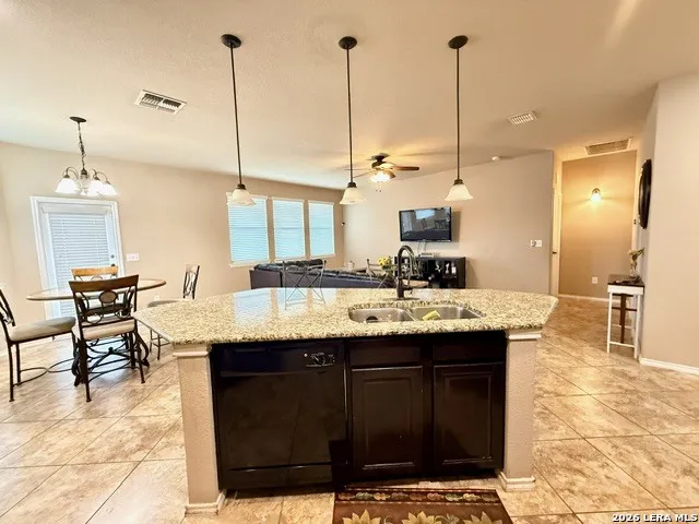 9915 Copper Rise Converse, TX 78109