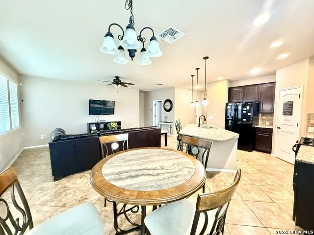 9915 Copper Rise Converse, TX 78109