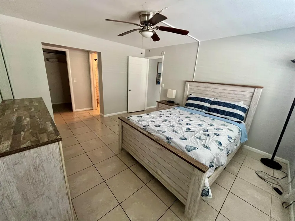 209 SE 6th Street #4 Boynton Beach, FL 33435