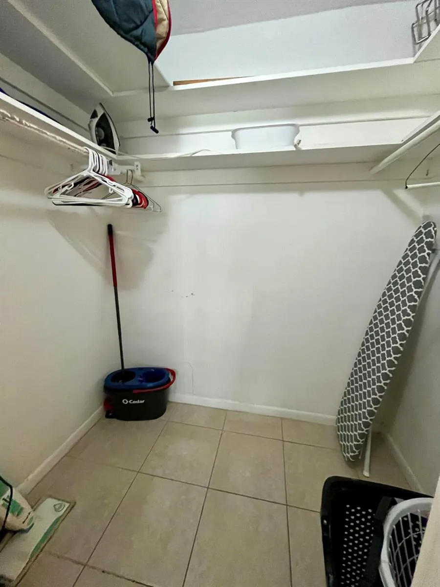 209 SE 6th Street #4 Boynton Beach, FL 33435