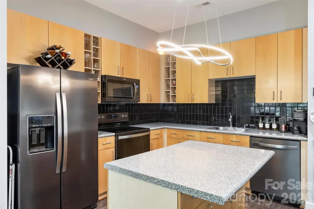 694 Davidson Street Charlotte, NC 28202
