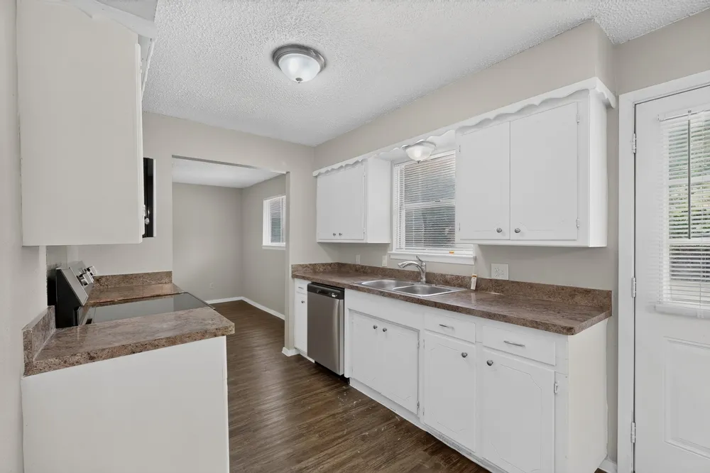 6724 Rustic Drive Forest Hill, TX 76140