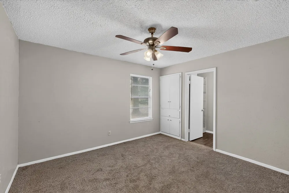 6724 Rustic Drive Forest Hill, TX 76140