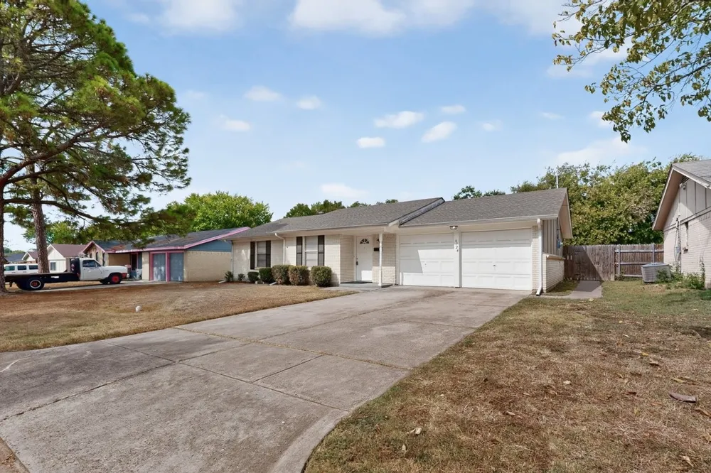 6724 Rustic Drive Forest Hill, TX 76140
