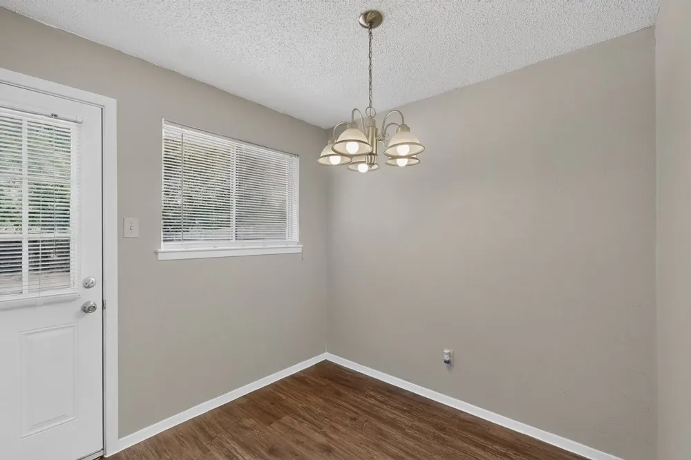 6724 Rustic Drive Forest Hill, TX 76140