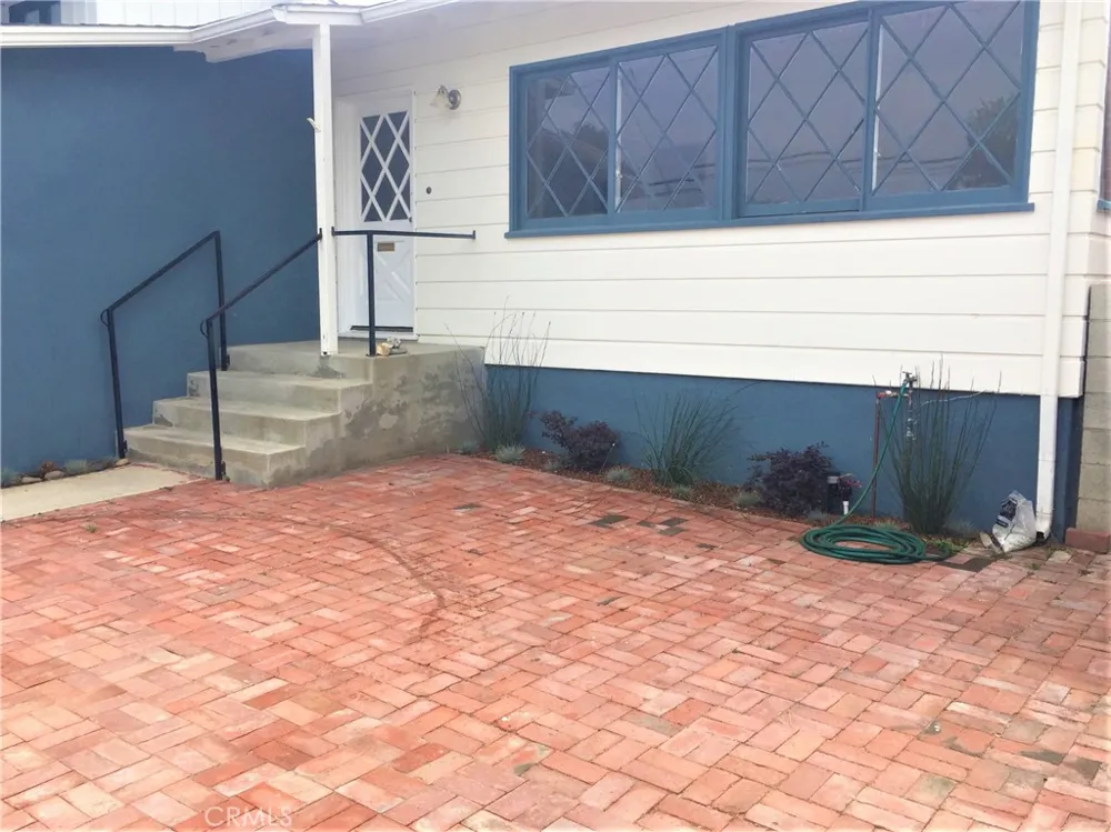 1836 Hillcrest Hermosa Beach, CA 90254
