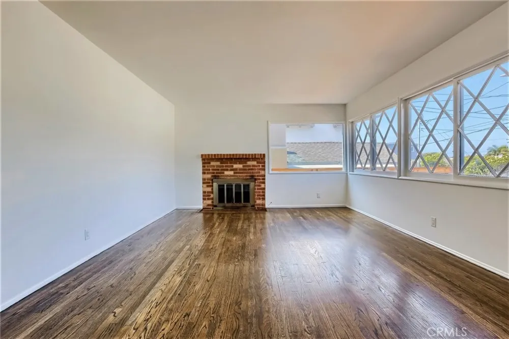 1836 Hillcrest Hermosa Beach, CA 90254