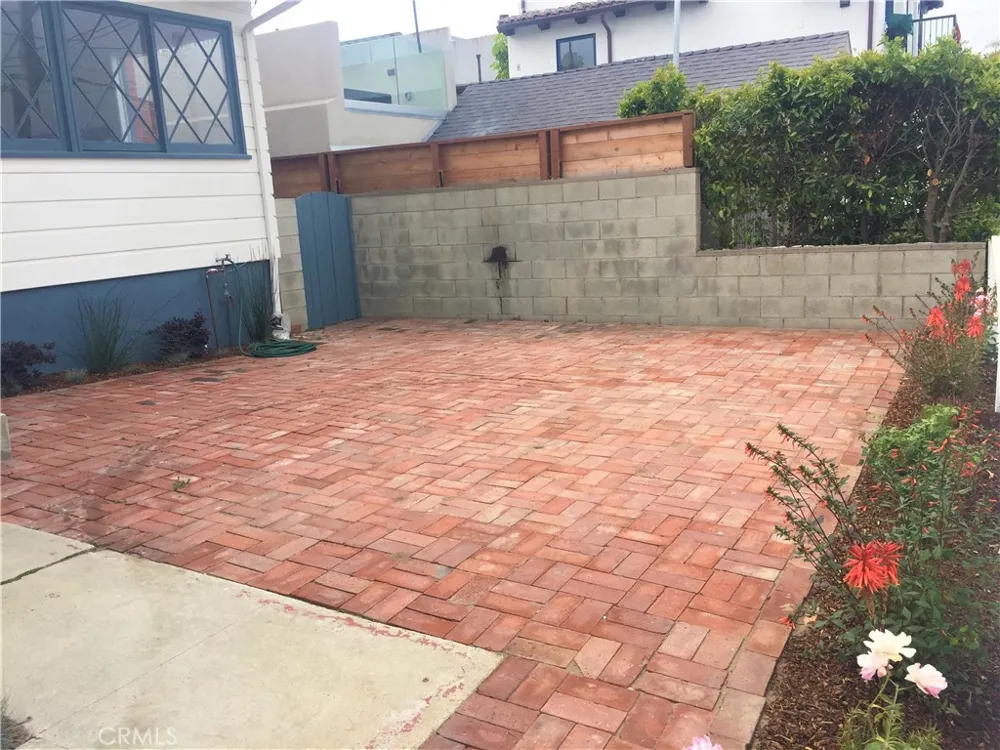 1836 Hillcrest Hermosa Beach, CA 90254