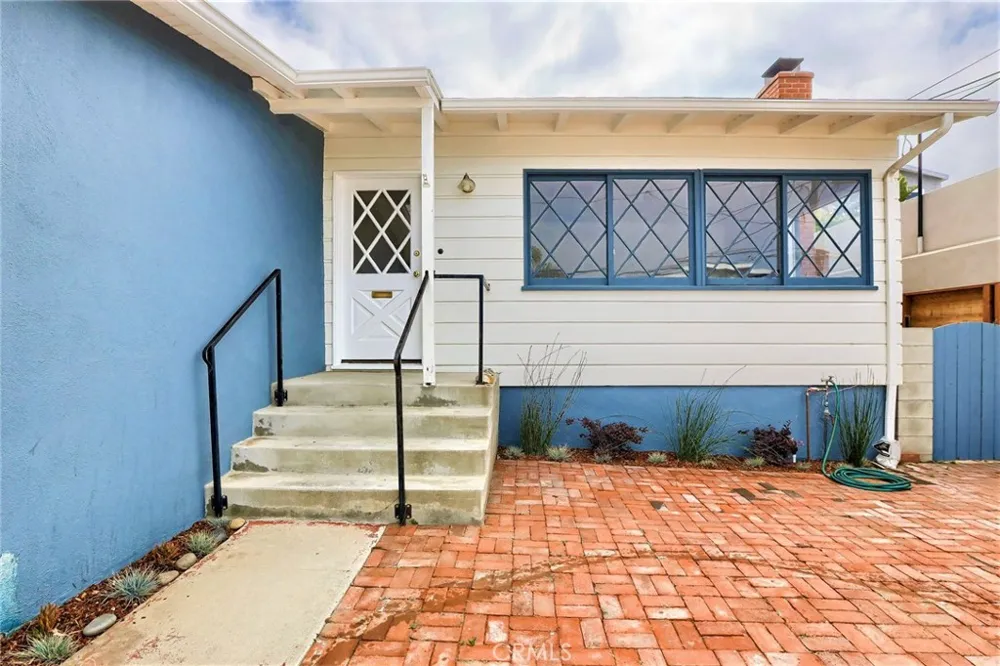 1836 Hillcrest Hermosa Beach, CA 90254