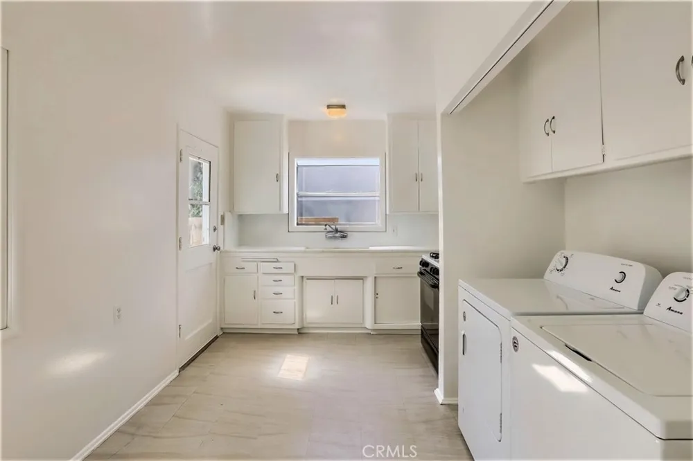 1836 Hillcrest Hermosa Beach, CA 90254