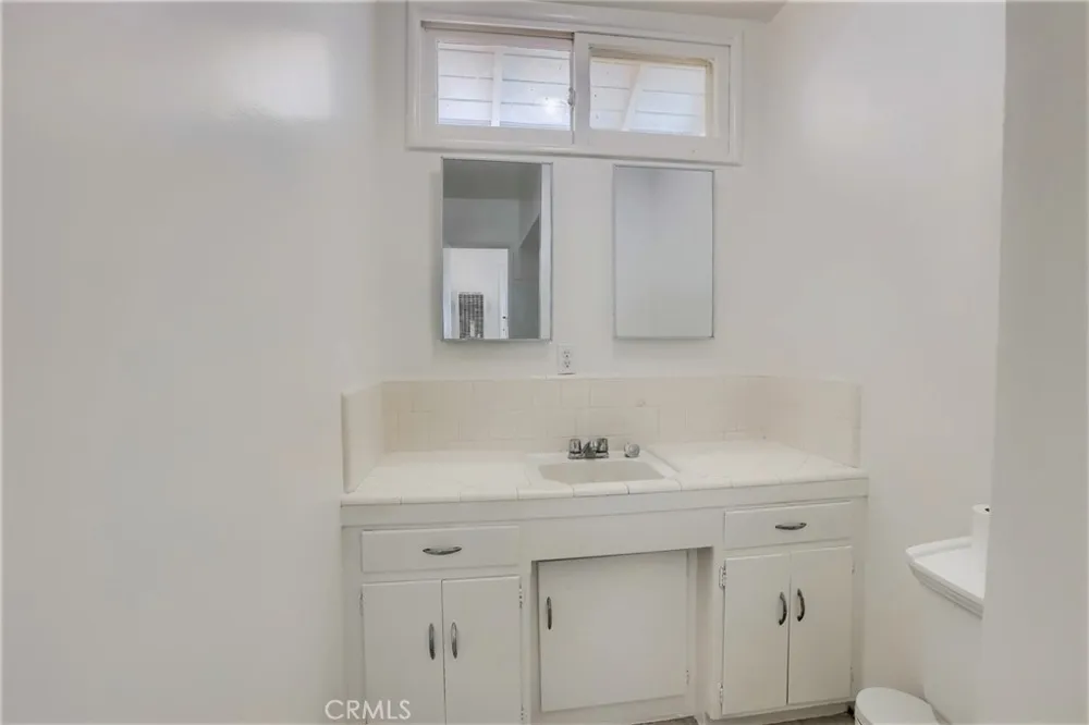 1836 Hillcrest Hermosa Beach, CA 90254