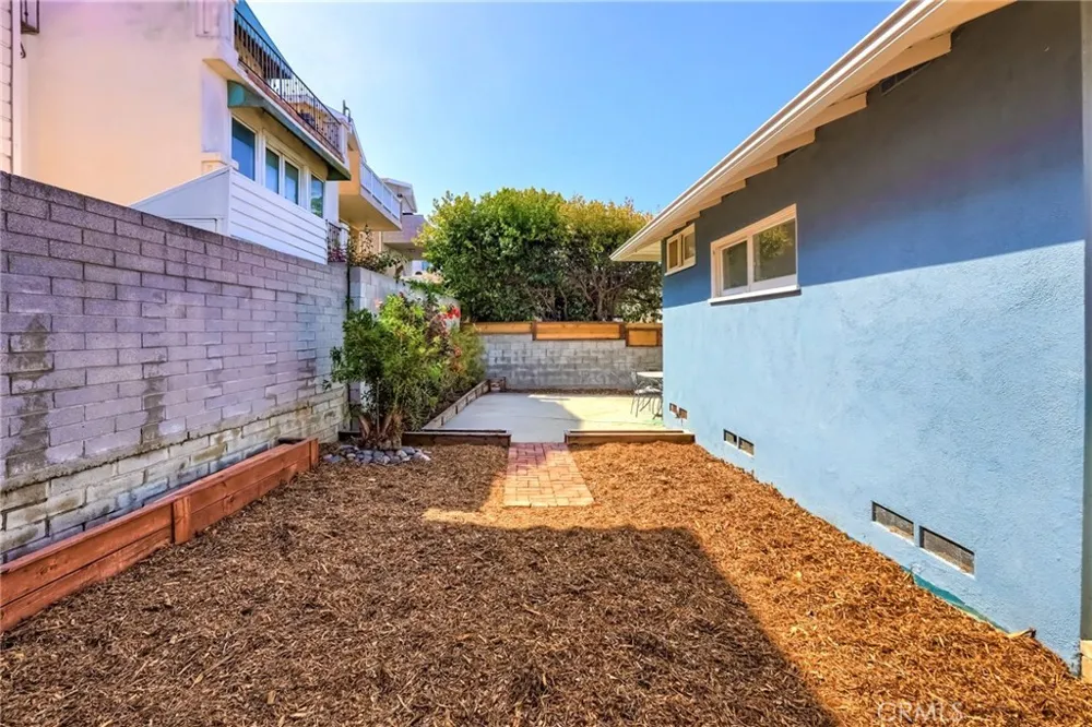 1836 Hillcrest Hermosa Beach, CA 90254