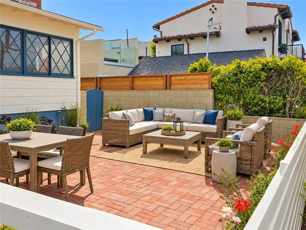 1836 Hillcrest Hermosa Beach, CA 90254