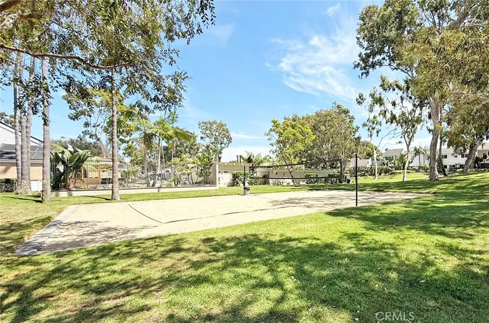 19886 Waterview Lane Huntington Beach, CA 92648