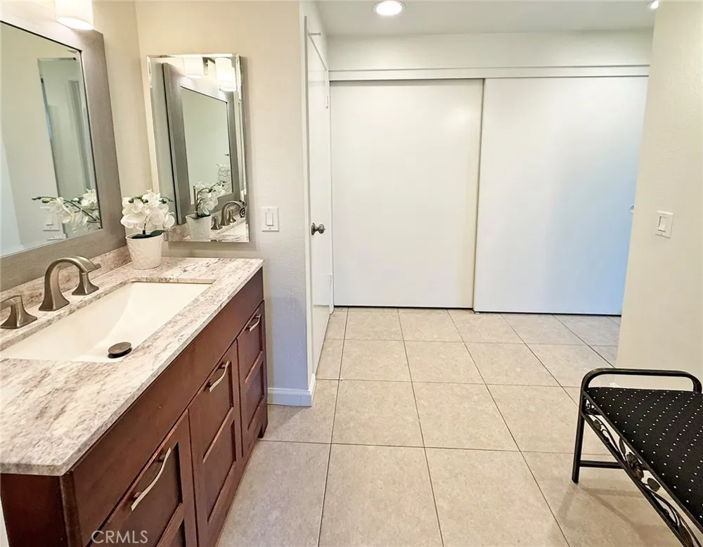 19886 Waterview Lane Huntington Beach, CA 92648