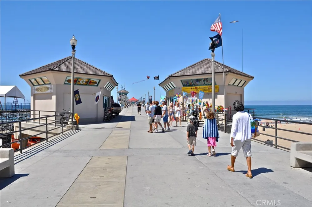 19886 Waterview Lane Huntington Beach, CA 92648