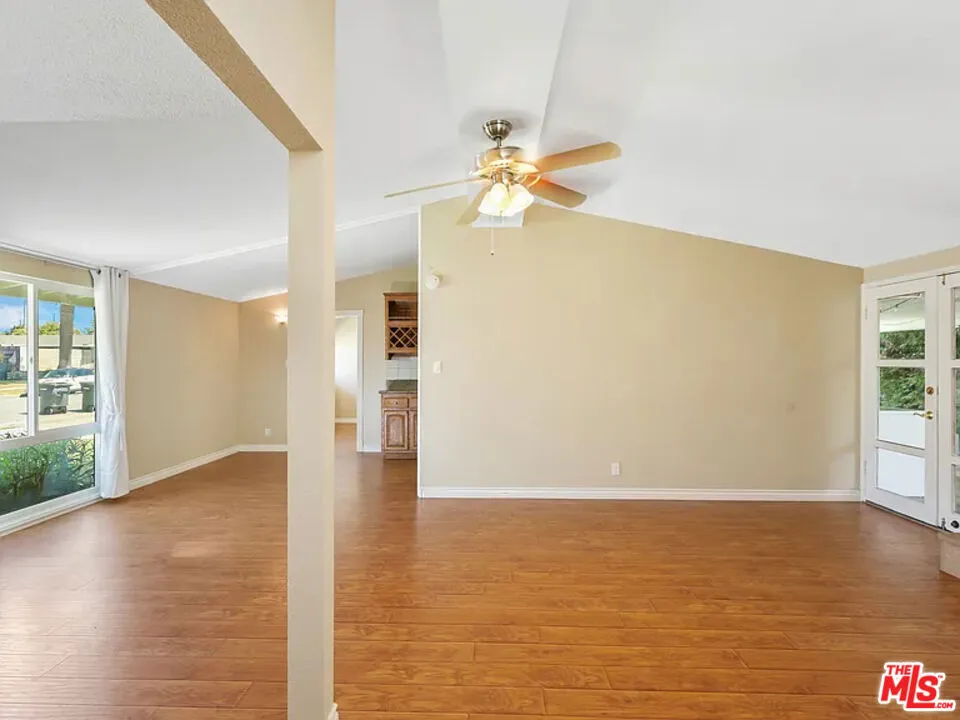526 Emerald Drive Orange, CA 92868