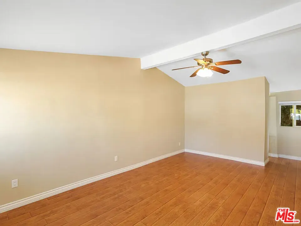 526 Emerald Drive Orange, CA 92868