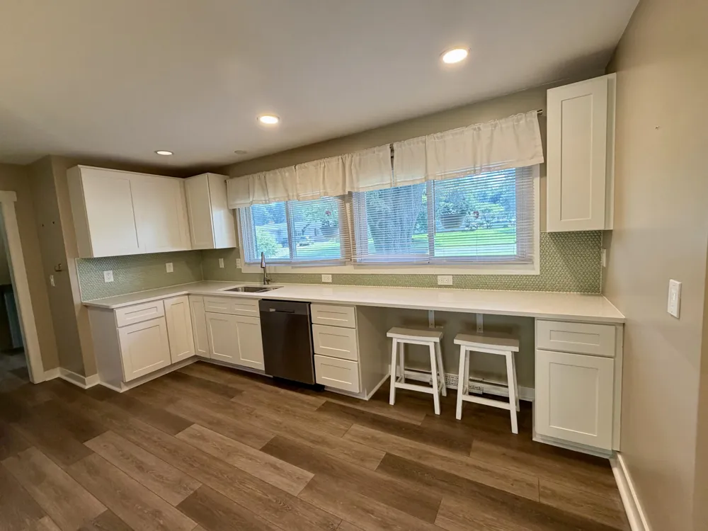 1881 Sunny Creek Street SE Kentwood, MI 49508