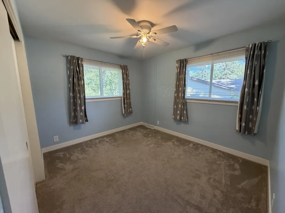 1881 Sunny Creek Street SE Kentwood, MI 49508