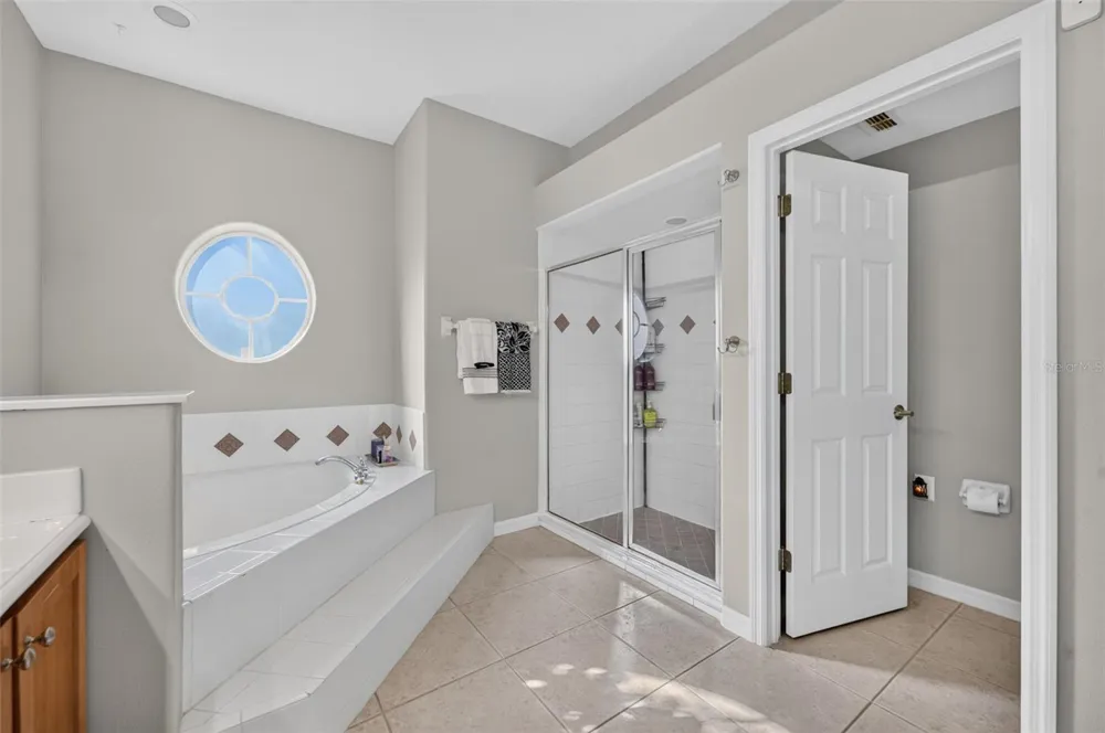 25013 DERBY DRIVE Sorrento, FL 32776