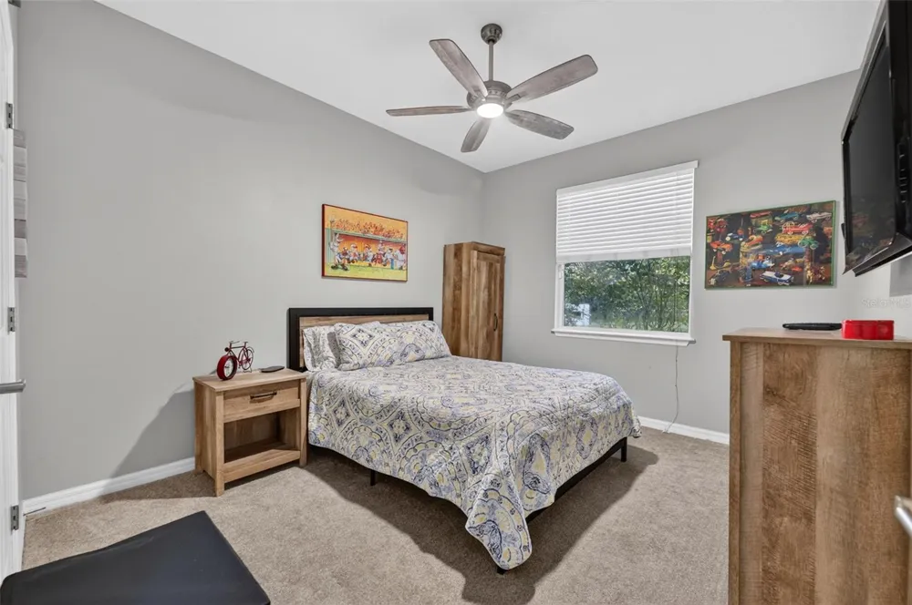 25013 DERBY DRIVE Sorrento, FL 32776