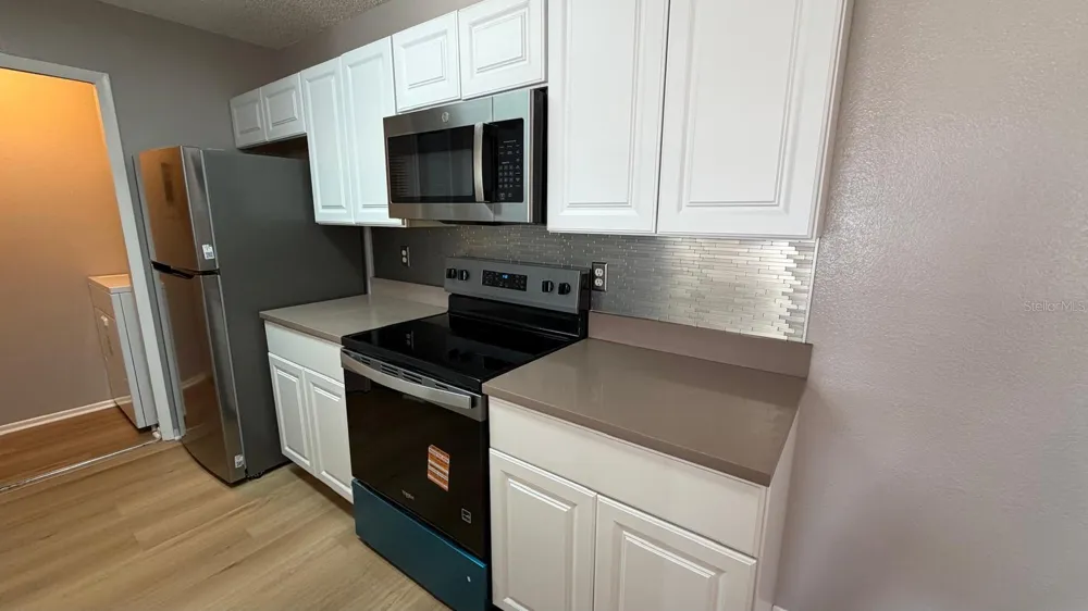2260 CASCADES BOULEVARD #203 Kissimmee, FL 34741