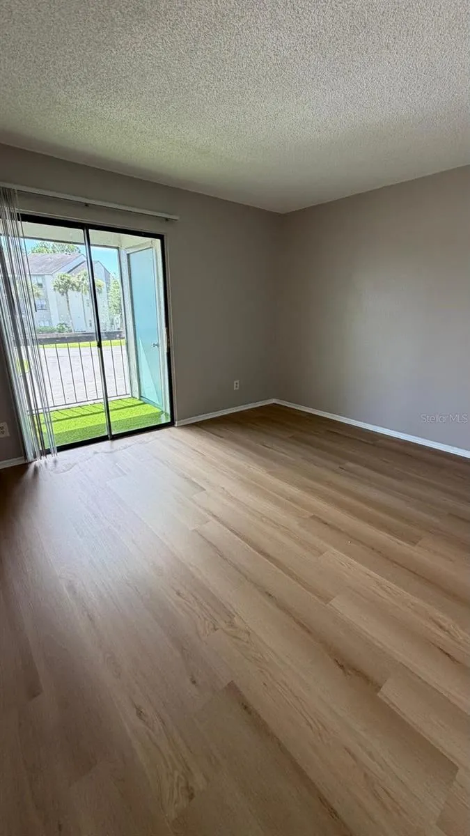 2260 CASCADES BOULEVARD #203 Kissimmee, FL 34741