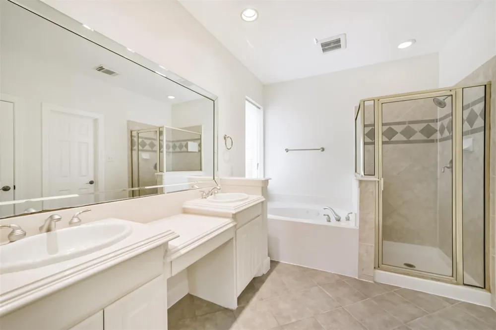 2615 Katie Harbor Drive Manvel, TX 77578