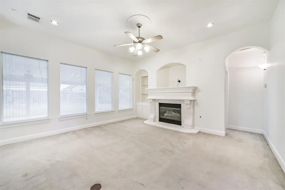 2615 Katie Harbor Drive Manvel, TX 77578