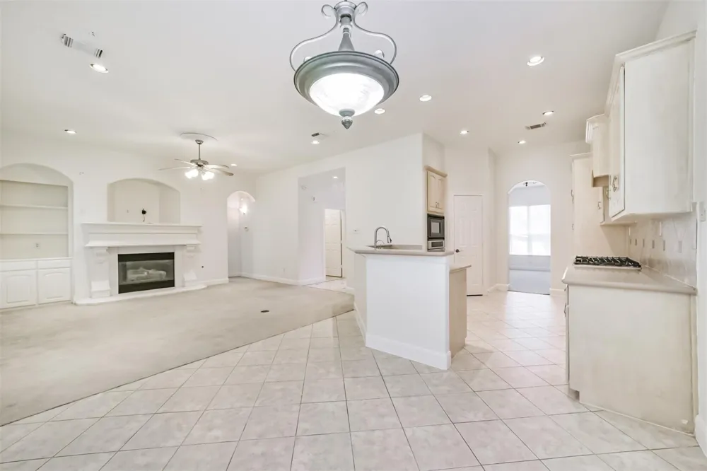 2615 Katie Harbor Drive Manvel, TX 77578