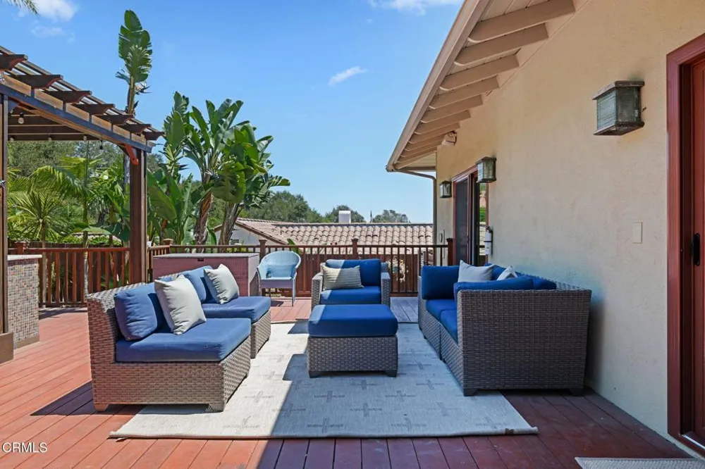 1428 Manitou Road Santa Barbara, CA 93105