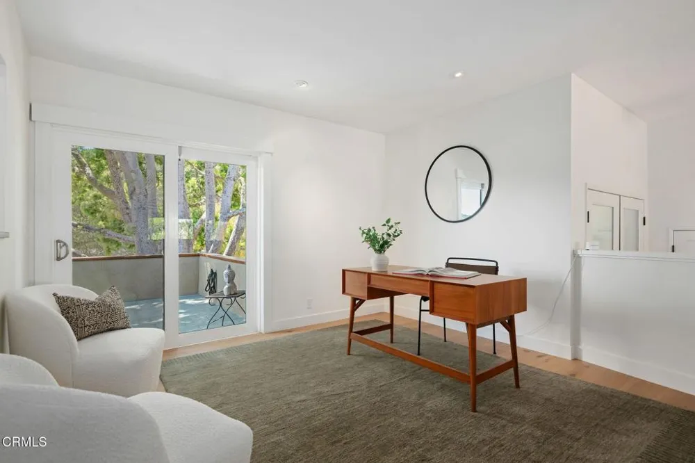 1428 Manitou Road Santa Barbara, CA 93105