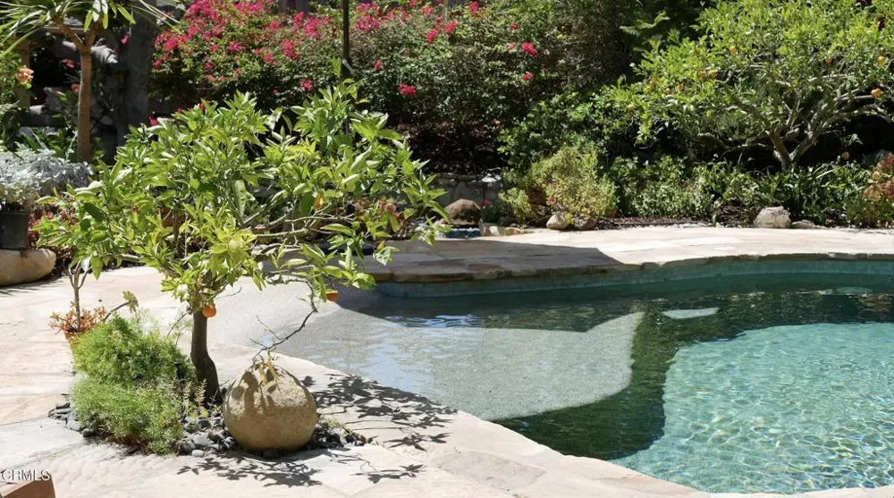 1428 Manitou Road Santa Barbara, CA 93105