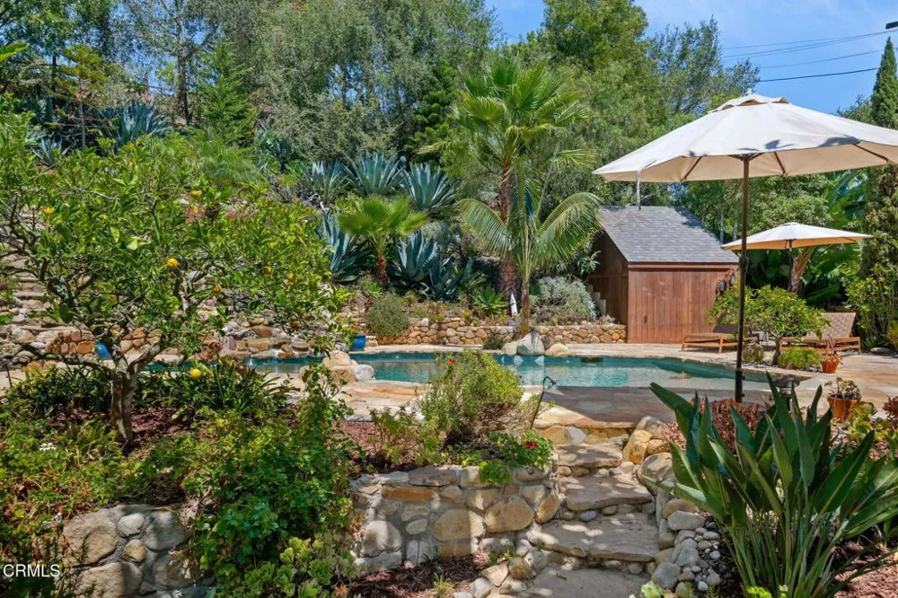 1428 Manitou Road Santa Barbara, CA 93105
