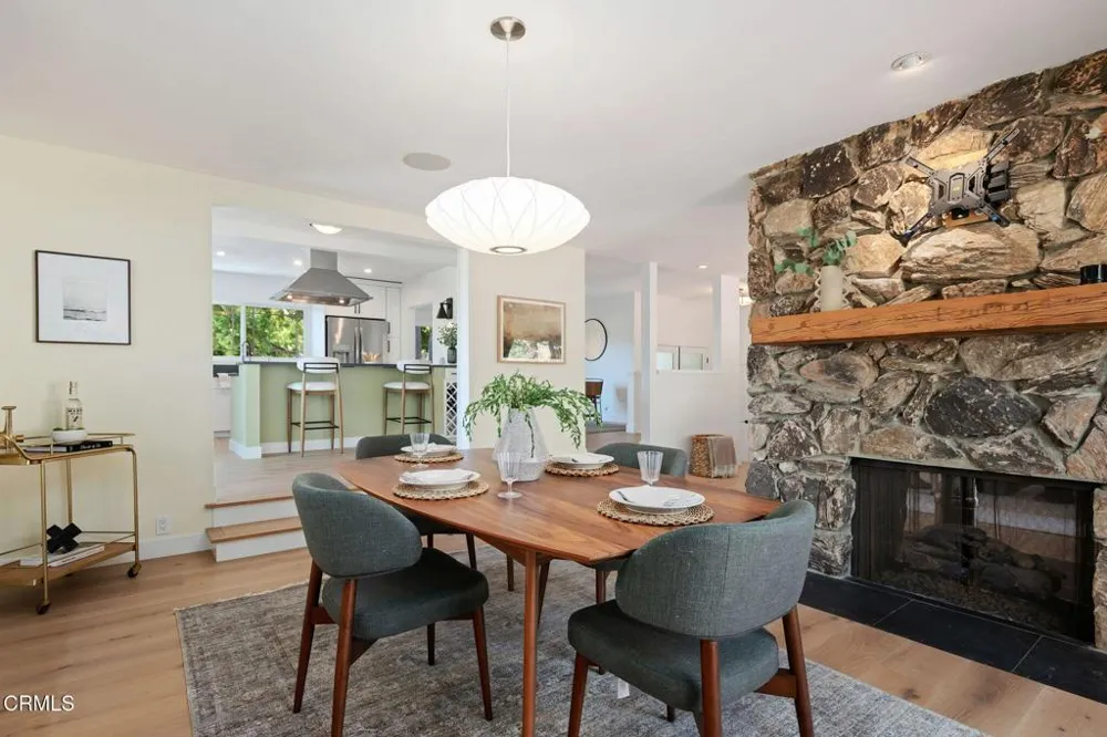 1428 Manitou Road Santa Barbara, CA 93105