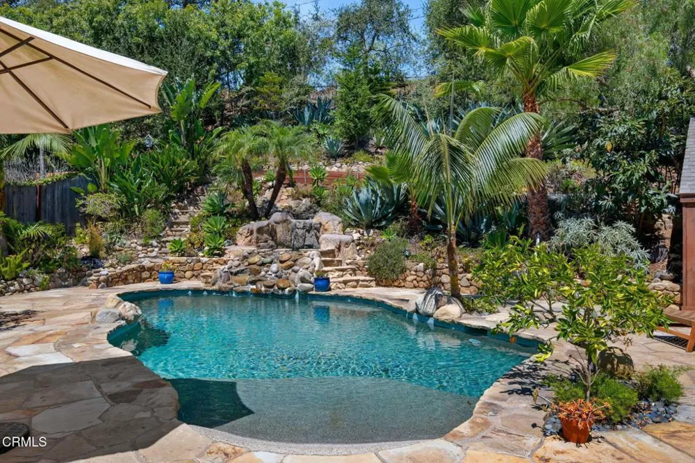 1428 Manitou Road Santa Barbara, CA 93105