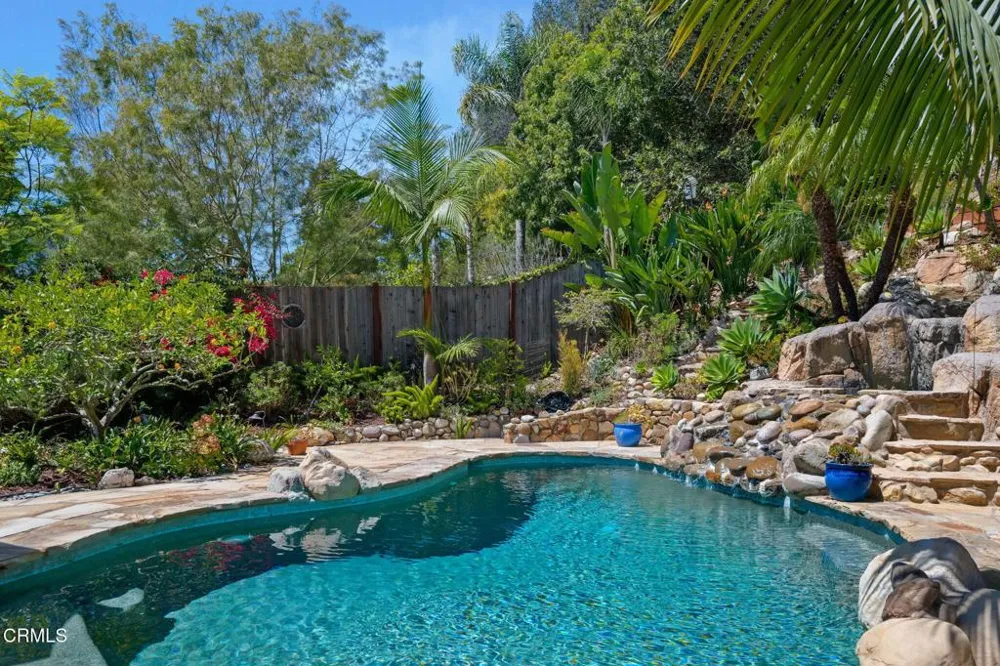 1428 Manitou Road Santa Barbara, CA 93105