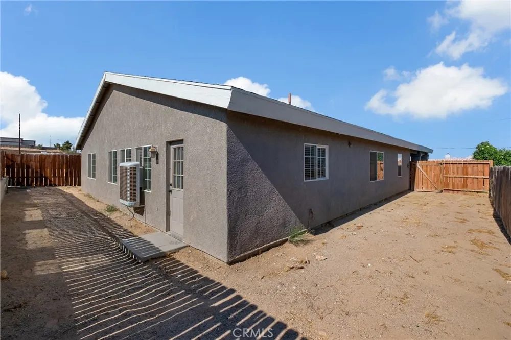 960 Purple Sage Court Barstow, CA 92311