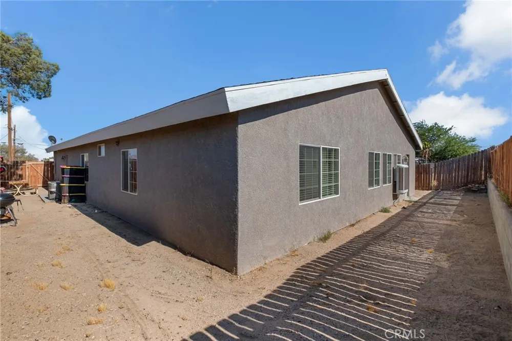 960 Purple Sage Court Barstow, CA 92311