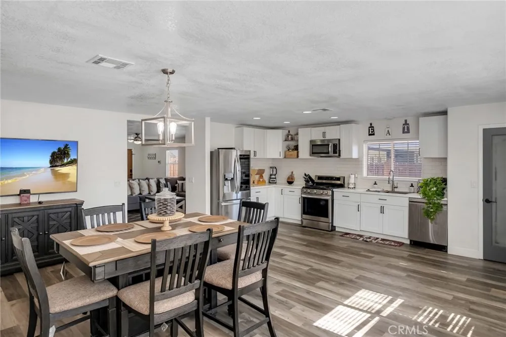 960 Purple Sage Court Barstow, CA 92311