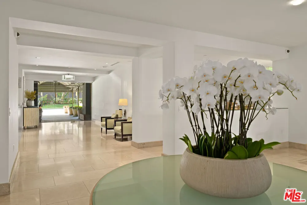 1440 VETERAN AVENUE #554 Los Angeles, CA 90024