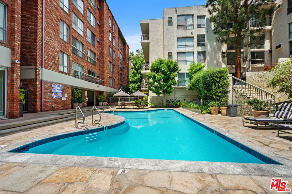 1440 VETERAN AVENUE #554 Los Angeles, CA 90024