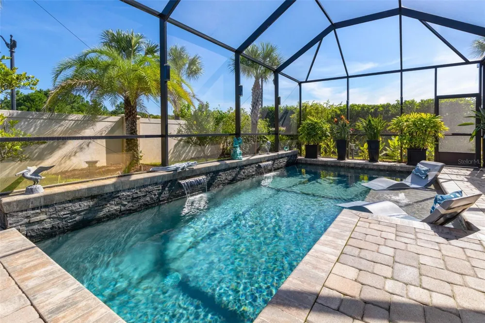 2 DEL PALMA DRIVE Palm Coast, FL 32137