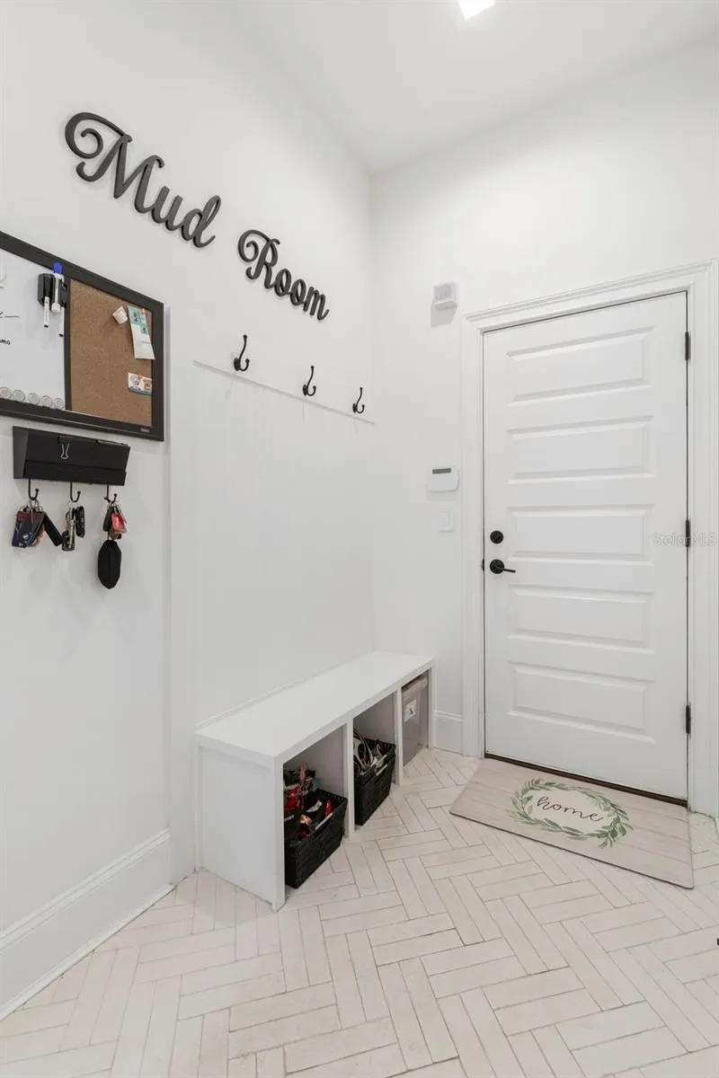 2 DEL PALMA DRIVE Palm Coast, FL 32137