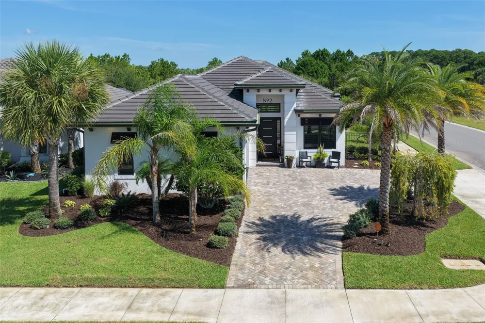 2 DEL PALMA DRIVE Palm Coast, FL 32137