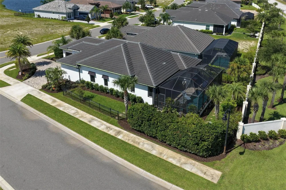 2 DEL PALMA DRIVE Palm Coast, FL 32137
